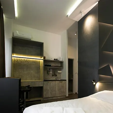 East & West Appartement *